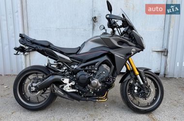 Мотоцикл Багатоцільовий (All-round) Yamaha MT-09 2016 в Дніпрі