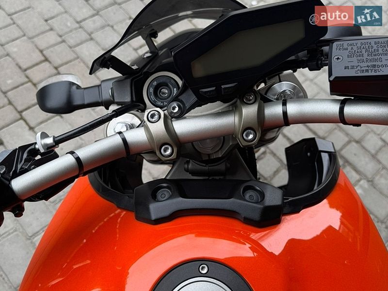 Мотоцикл Без обтекателей (Naked bike) Yamaha MT-09 2014 в Днепре фото 10 Мотоцикл Без обтекателей (Naked bike) Yamaha MT-09 2014 в Днепре