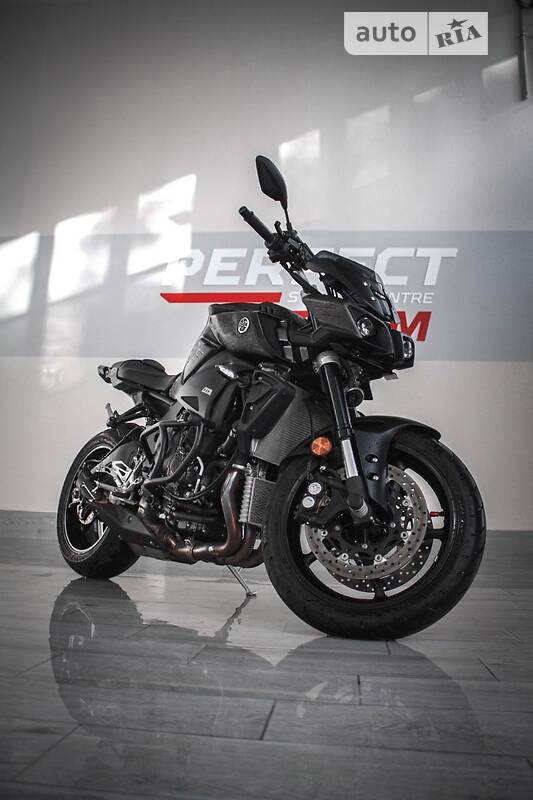 Мотоцикл Без обтекателей (Naked bike) Yamaha MT-10 2019 в Киеве фото 4 Мотоцикл Без обтекателей (Naked bike) Yamaha MT-10 2019 в Киеве