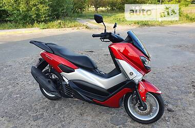 Максі-скутер Yamaha NMax 2016 в Бобровиці