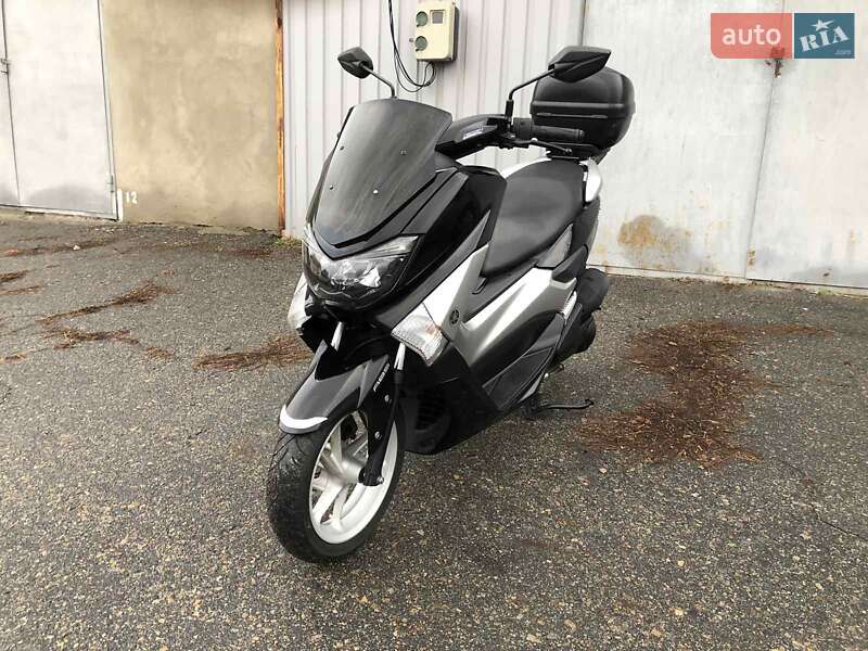 Максі-скутер Yamaha NMax 2016 в Дніпрі фото 4 Максі-скутер Yamaha NMax 2016 в Дніпрі