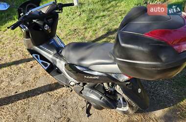 Скутер Yamaha NMax 2015 в 