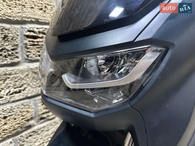 Максі-скутер Yamaha NMax 2023 в Одесі