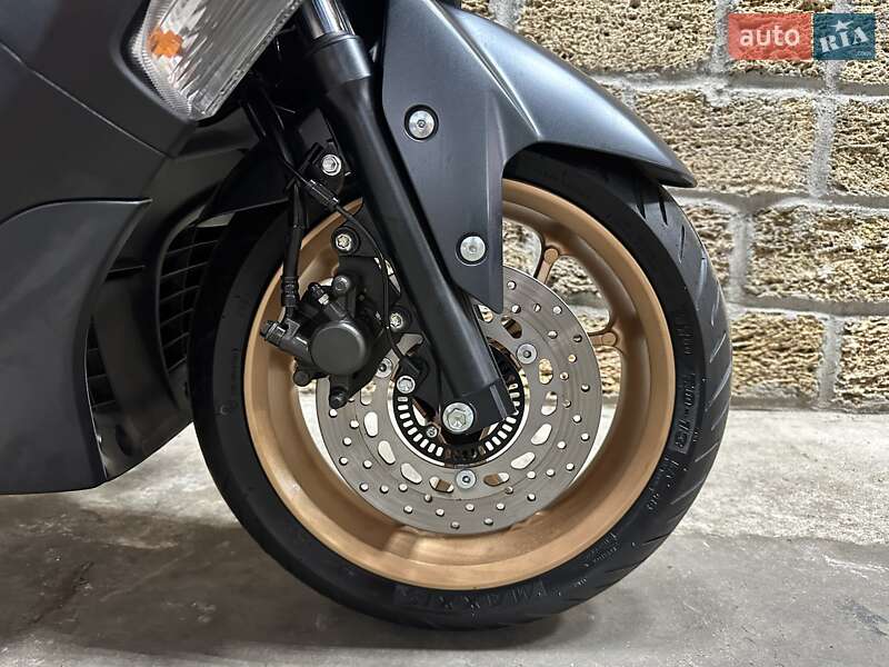 Макси-скутер Yamaha NMax 2021 в Одессе