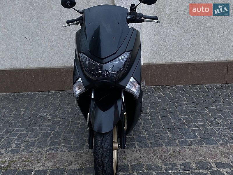 Макси-скутер Yamaha NMax 2017 в Одессе