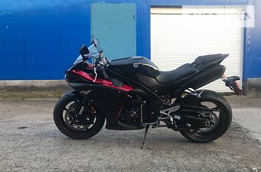 Спортбайк Yamaha R1 2009 в Одессе