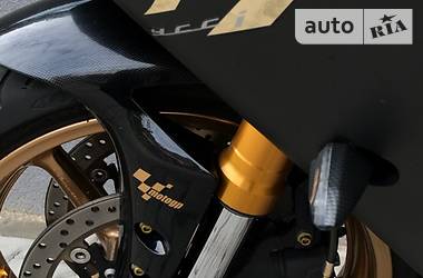 Спортбайк Yamaha R1 2014 в 