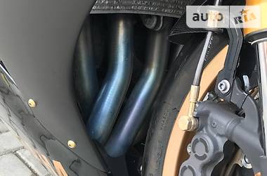 Спортбайк Yamaha R1 2014 в 