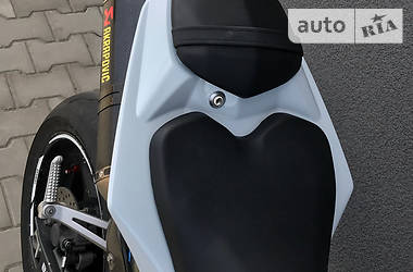 Спортбайк Yamaha R1 2014 в 