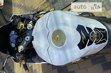 Спортбайк Yamaha R1 2008 в 