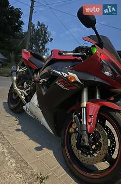 Спортбайк Yamaha R1 2002 в Днепре