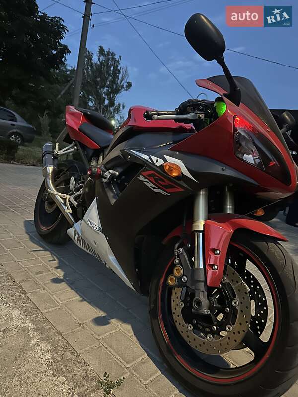 Yamaha R1 2002