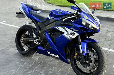 Спортбайк Yamaha R1 2004 в Дніпрі