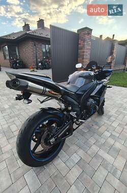 Спортбайк Yamaha R1 2007 в 