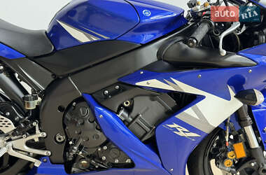 Спортбайк Yamaha R1 2004 в 