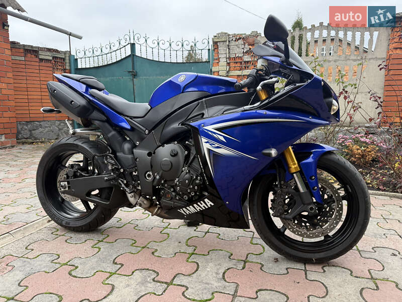 Спортбайк Yamaha R1 2009 в Зіньківі фото 7 Спортбайк Yamaha R1 2009 в Зіньківі
