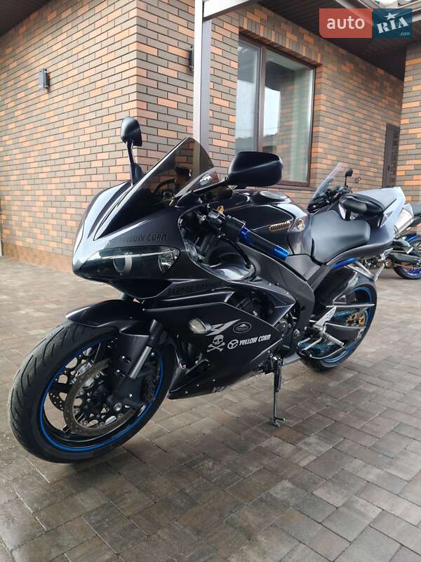 Спортбайк Yamaha R1 2007 в Белогородке фото 14 Спортбайк Yamaha R1 2007 в Белогородке