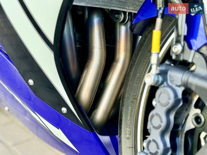 Спортбайк Yamaha R1 2012 в Ровно