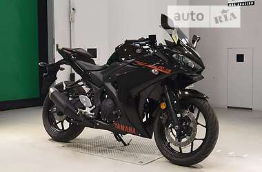 Спортбайк Yamaha R3 2015 в 