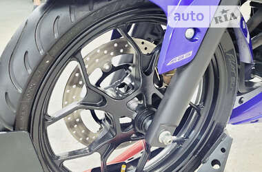 Спортбайк Yamaha R3 2018 в 