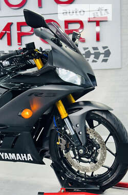 Спортбайк Yamaha R3 2019 в 