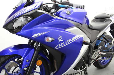 Спортбайк Yamaha R3 2017 в Гнівані