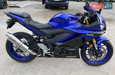 Спортбайк Yamaha R3 2019 в 