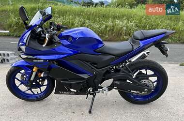 Спортбайк Yamaha R3 2019 в 