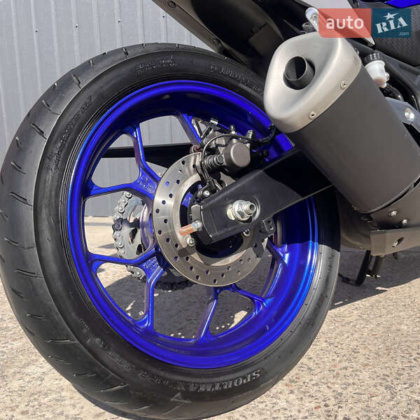 Спортбайк Yamaha R3 2021 в Марганце