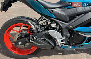 Мотоцикл Без обтікачів (Naked bike) Yamaha R3 2018 в 