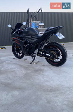 Спортбайк Yamaha R3 2017 в 