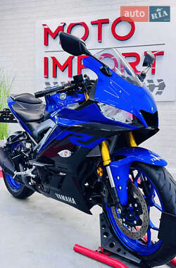 Спортбайк Yamaha R3 2019 в 