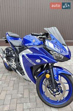 Спортбайк Yamaha R3 2017 в 