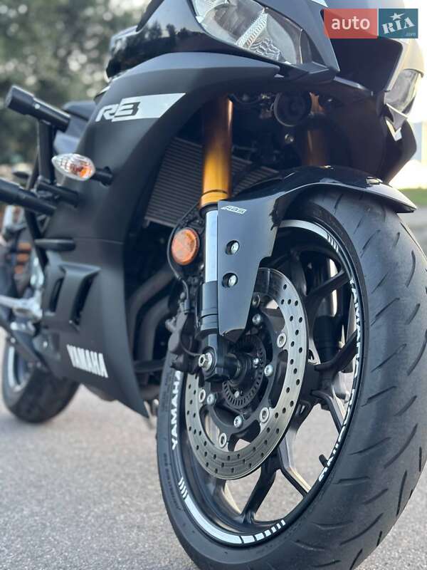 Спортбайк Yamaha R3 2018 в Киеве