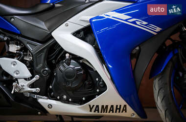 Спортбайк Yamaha R3 2017 в 