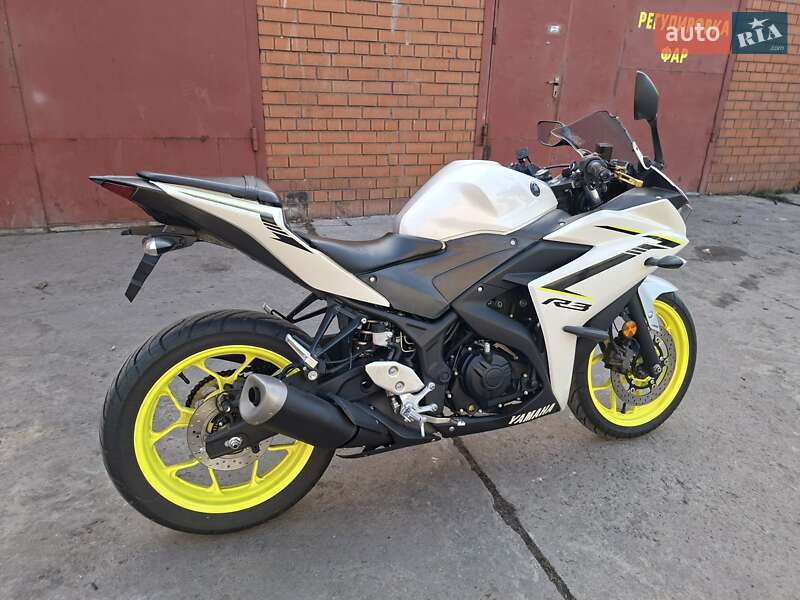 Спортбайк Yamaha R3 2018 в Днепре фото 18 Спортбайк Yamaha R3 2018 в Днепре