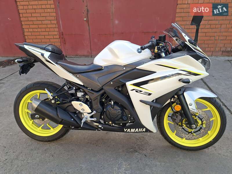 Спортбайк Yamaha R3 2018 в Днепре фото 23 Спортбайк Yamaha R3 2018 в Днепре