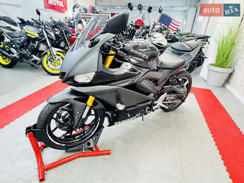 Спортбайк Yamaha R3 2019 в Одессе