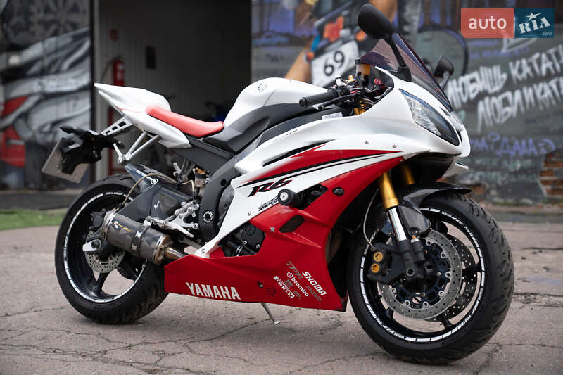 Спортбайк Yamaha R6 2007 в Киеве