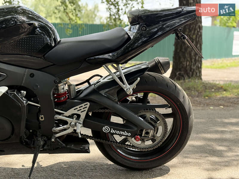 Спортбайк Yamaha R6 2007 в Дубно