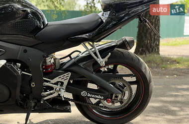 Спортбайк Yamaha R6 2007 в 