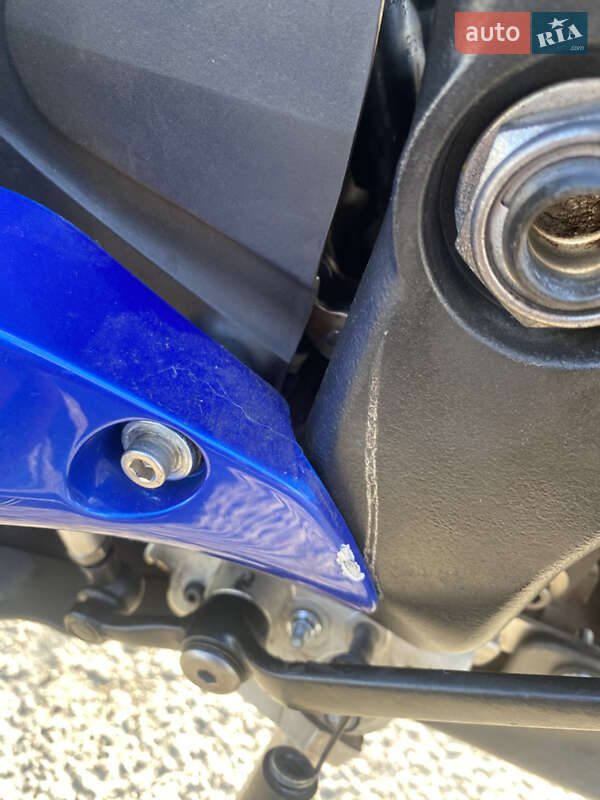 Спортбайк Yamaha R6 2006 в Днепре