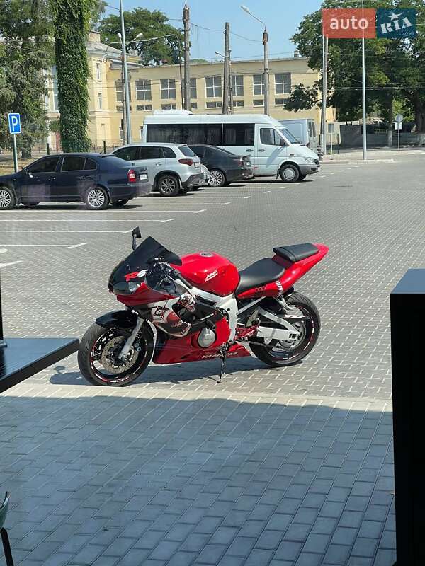 Спортбайк Yamaha R6 2001 в Одесі