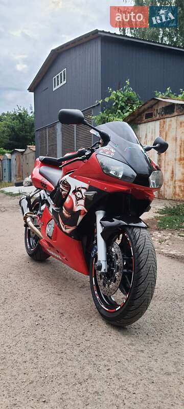 Спортбайк Yamaha R6 2001 в Одесі