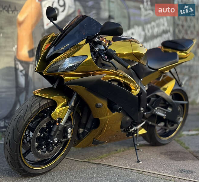 Спортбайк Yamaha R6 2016 в Киеве фото 6 Спортбайк Yamaha R6 2016 в Киеве