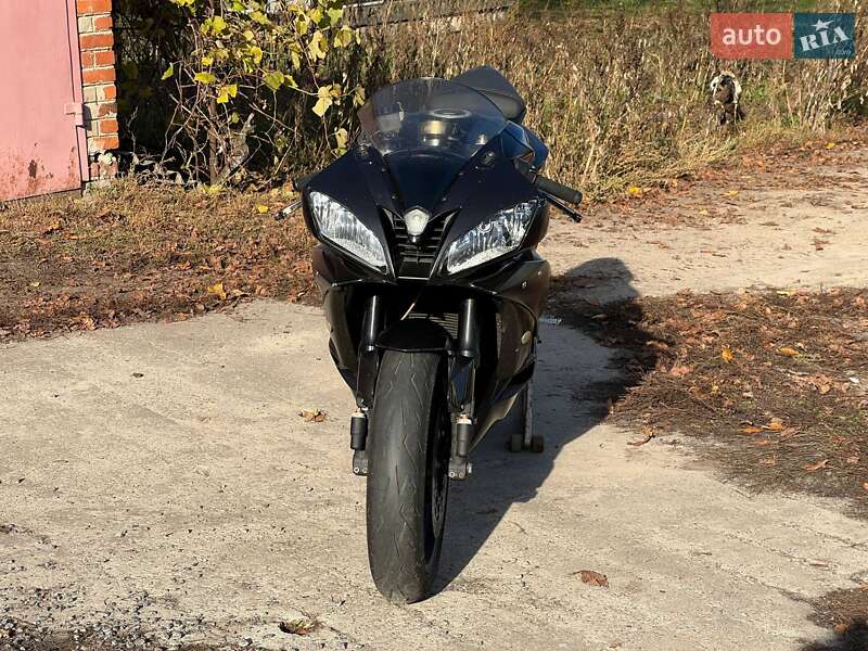 Спортбайк Yamaha R6 2007 в Миргороді фото 2 Спортбайк Yamaha R6 2007 в Миргороді