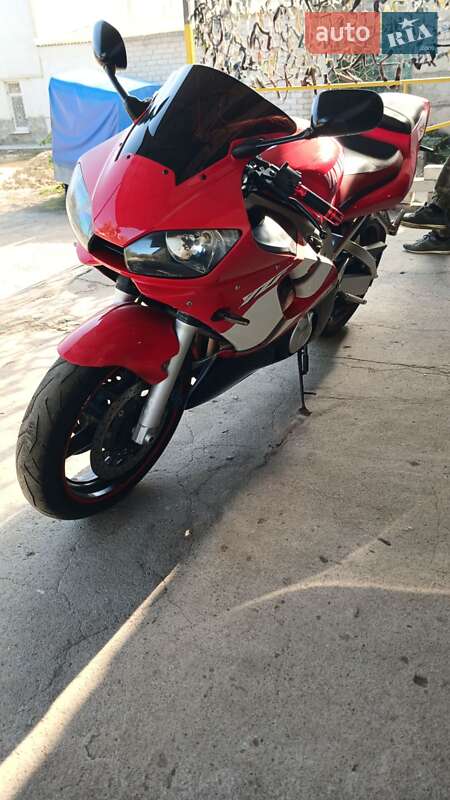 Спортбайк Yamaha R6 2003 в Вознесенске фото 2 Спортбайк Yamaha R6 2003 в Вознесенске