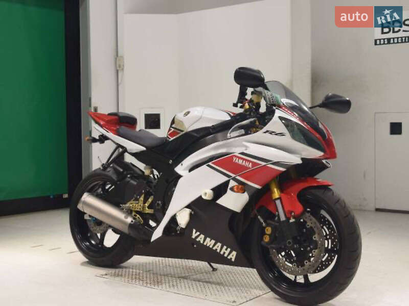 Yamaha R6 2012
