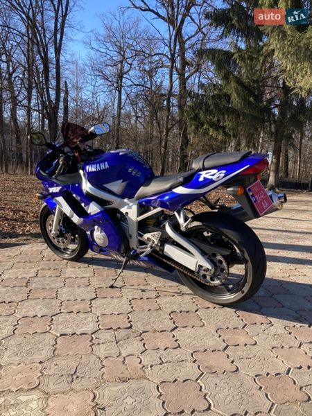 Спортбайк Yamaha R6 2001 в Виннице