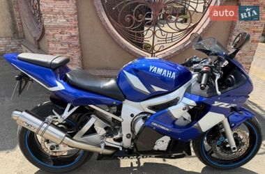 Спортбайк Yamaha R6 2003 в Хусте